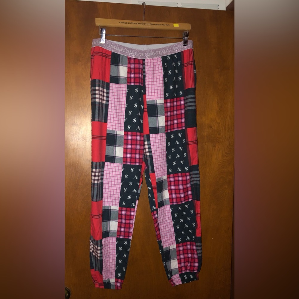 Victoria’s Secret color block sleep pants size M